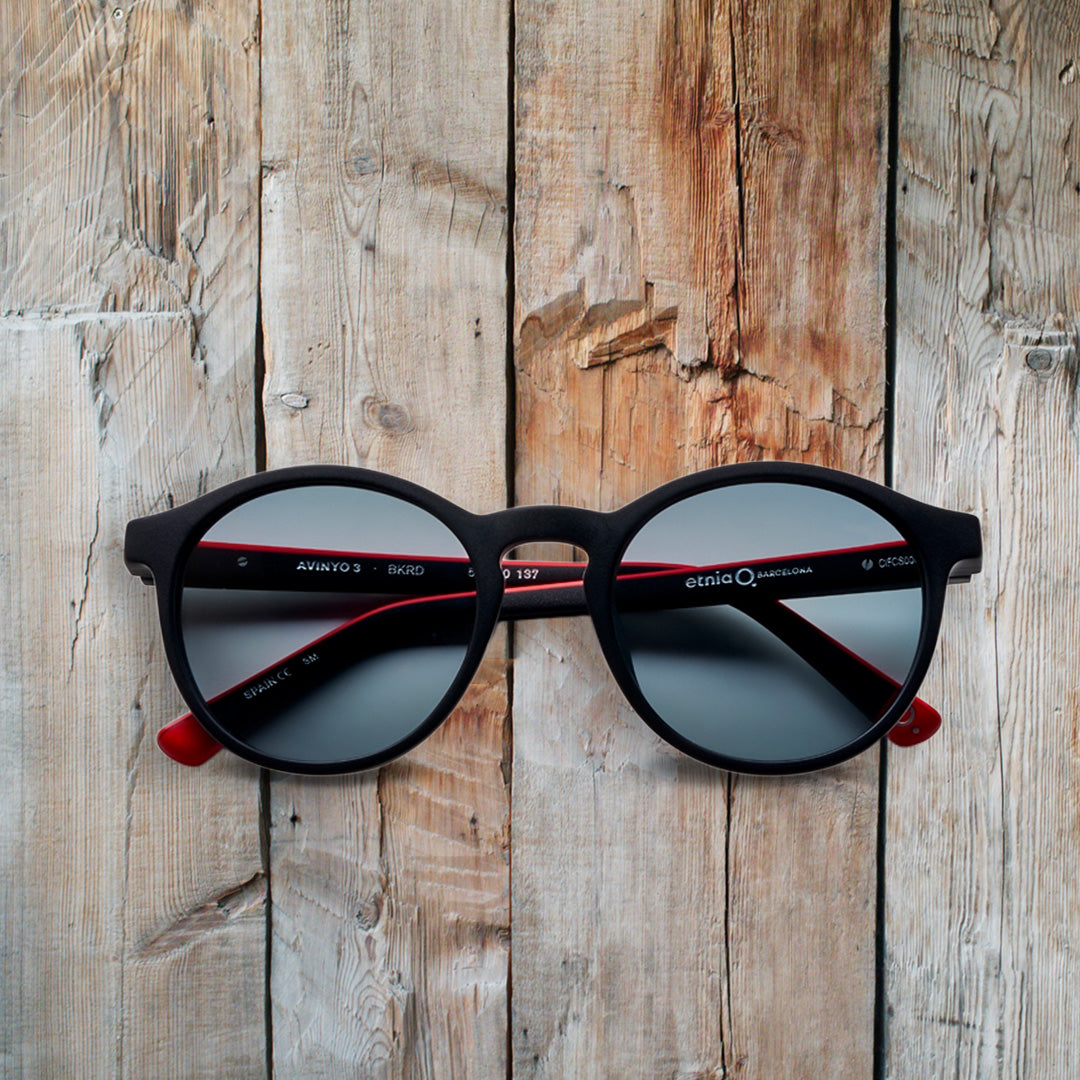 sonnenbrille etnia avinyo